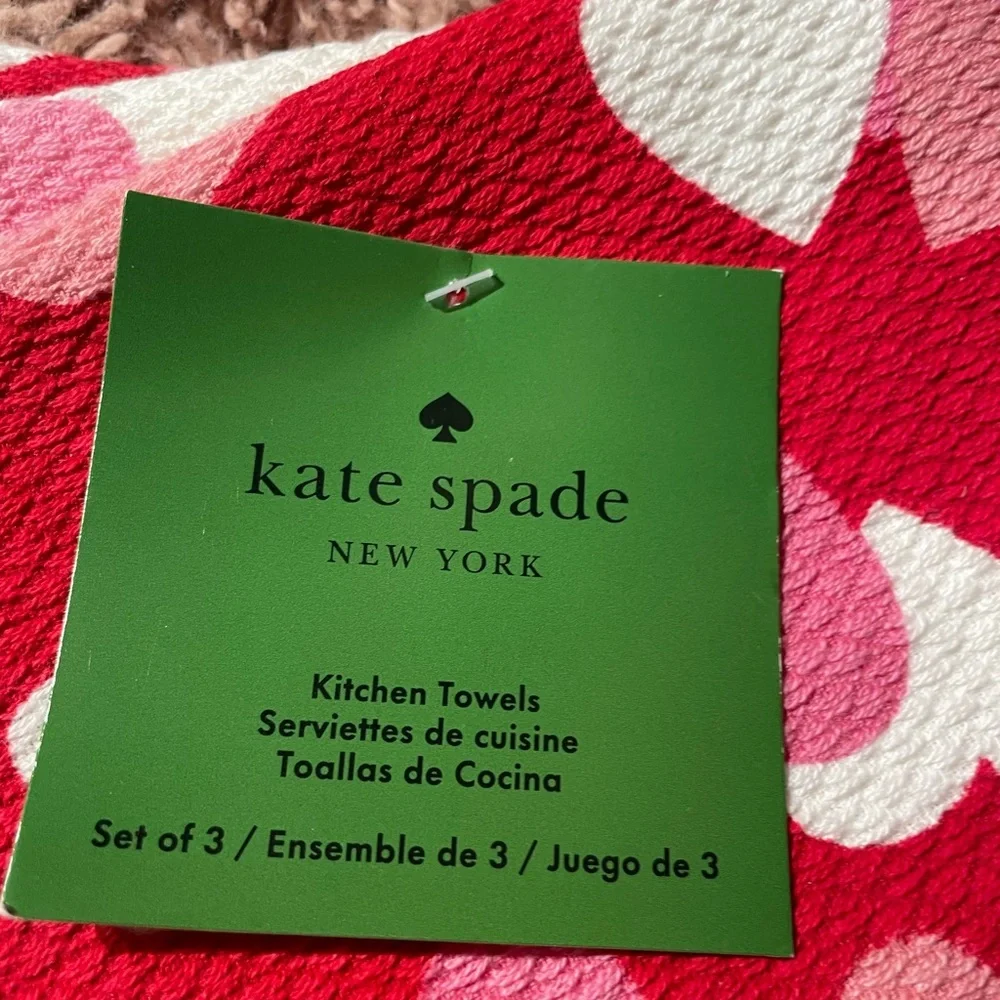 NWT Super Cute Kate Spade Valentine Hearts Kitchen Towels- Set 3